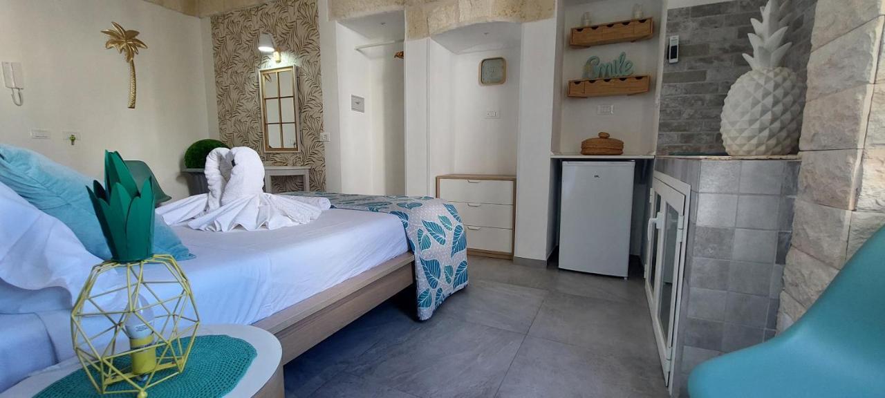 Dimora Altomare Holiday Suites - Locazione Turistica Полиньяно-а-Маре Экстерьер фото
